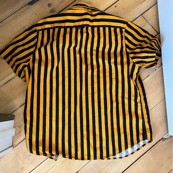 Denim and Flower fun striped button down - Picture 2 of 4